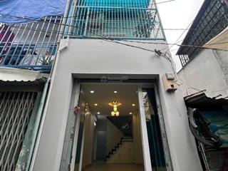 Bán nhà sổ hồng riêng 3,99tỷ .hẻm 116 đường huỳnh tấn phát,quận 7
(giáp quận 4  gần khu chế xuất)