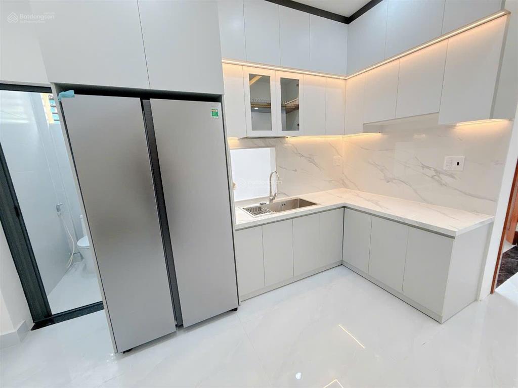 Nhà góc 2 mặt tiền xe hơi tới nhà gần lotte mart  cách nguyễn thị thập chỉ 60 ,p.tân phong ,quận 7