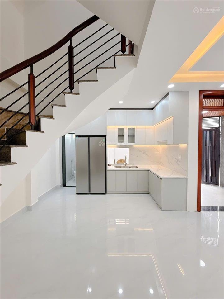 Nhà góc 2 mặt tiền xe hơi tới nhà gần lotte mart  cách nguyễn thị thập chỉ 60 ,p.tân phong ,quận 7