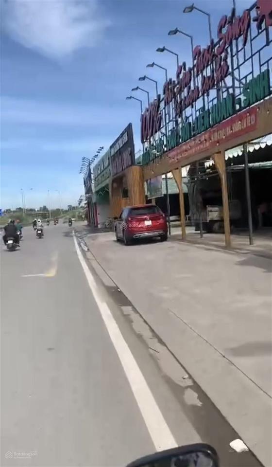 Cho thuê 14.200m2 (với chiều ngang hơn 100m) đất mặt tiền đường nguyễn hữu thọ  nhơn đức  nhà bè