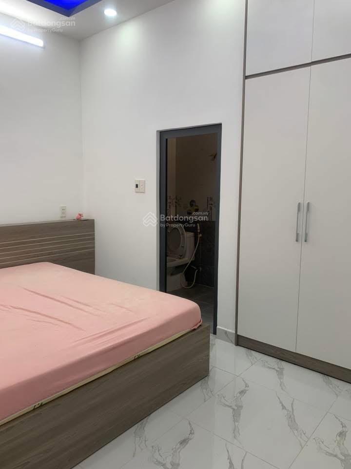 Bán nhà 6,99tỷ mới full nội thất y hình 100% hẻm xe hơi hẻm thông 160 đường nguyễn văn quỳ ,quận 7