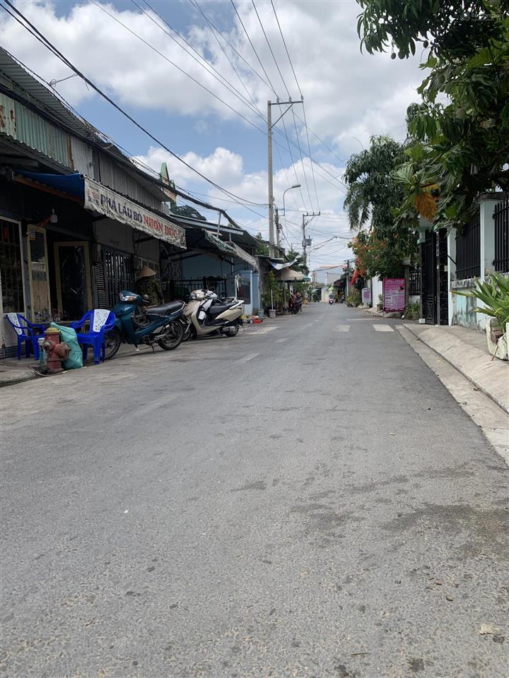 Chủ kẹt tiền cần bán gấp 1.213m2 đất hẻm xe hơi nhơn đức nhà bè  giá tốt (giá chỉ có 6 triệu/1m2)