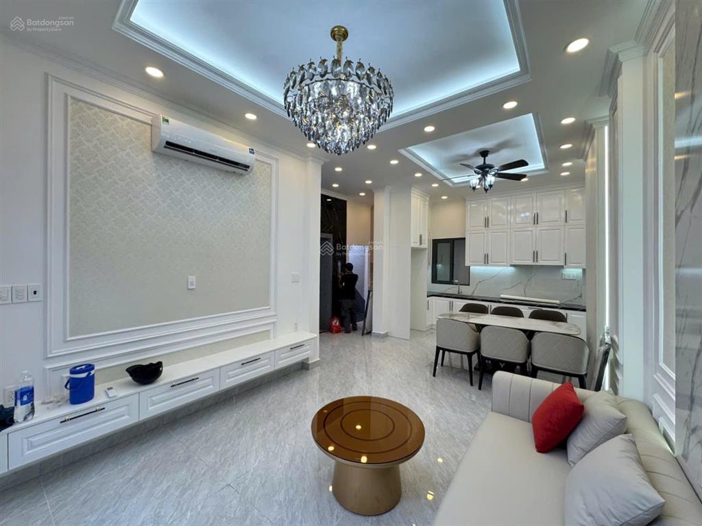Bán nhà hẻm xe hơi 1027 huỳnh tấn phát  quận 7  có thang máy full nội thất cao cấp y hình 100%