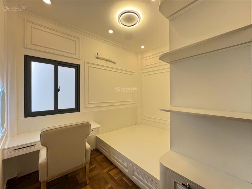 Bán nhà hẻm xe hơi 1027 huỳnh tấn phát  quận 7  có thang máy full nội thất cao cấp y hình 100%
