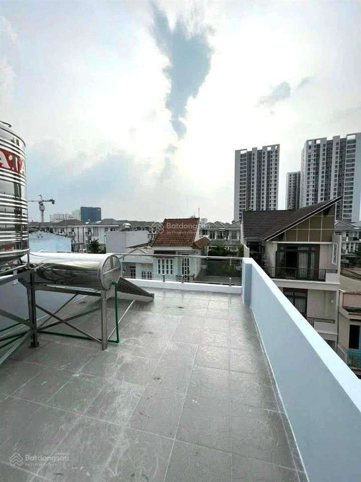 Bán nhà hẻm 1422  1 trệt,2lầu, sân thượng đường huỳnh tấn phát  quận 7  giá bán 5,8 tỷ (tl)