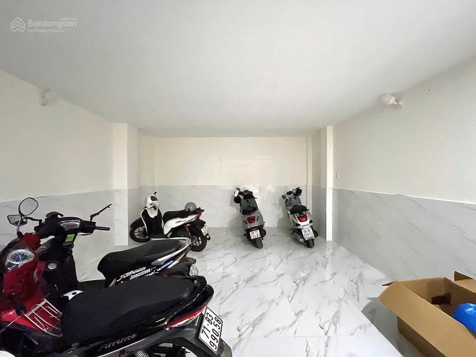 Bán chdv 8,89tỷ đang cho thuê 42tr/1th dòng tiền cao gò vấp giá tốt 176/ đường 2,an hội đông,gò vấp
