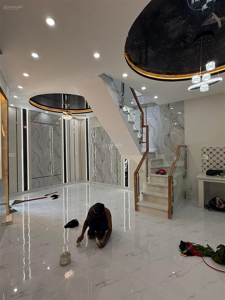 Bán nhà mới quận 7 sổ hồng riêng giá chỉ 3 tỷ 290 tl 54/30 lê văn lương, p.tân hưng, quận 7