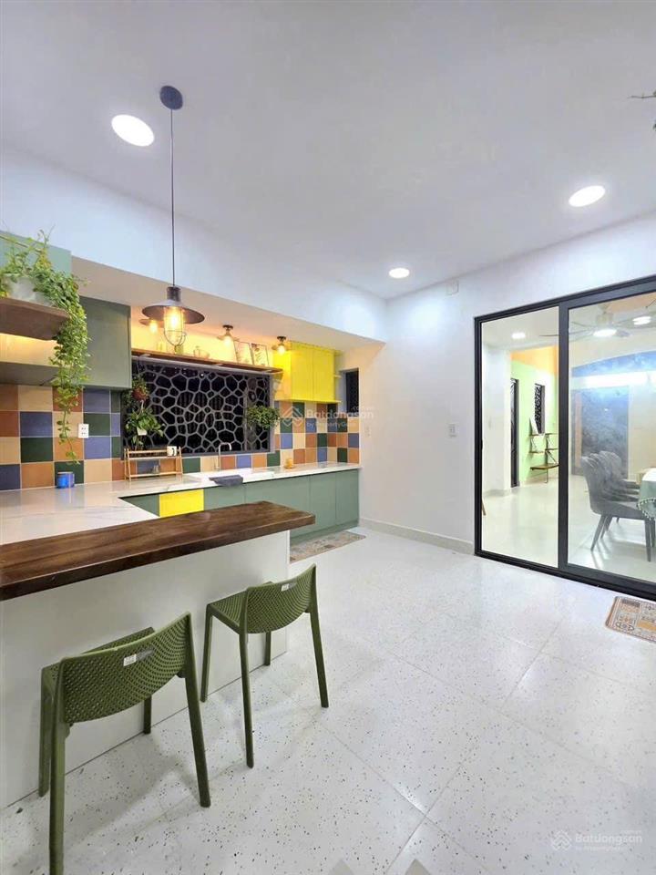 Bán nhà mới y hình 100% (dt 4x15,5m giá 5,8tỷ ) đường huỳnh tấn phát ~ phường phú thuận ~ quận 7