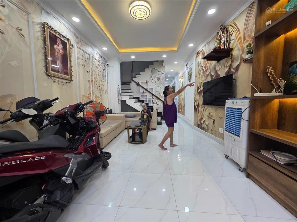 Bán nhà hẻm 88 đường nguyễn văn quỳ ,p. phú thuận ,quận 7 (giáp q2, gần khu chế xuất tt.giá 6,9 tỷ)