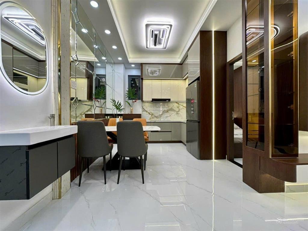 Bán nhà mới đẹp ở ngay góc 2 mặt tiền phú thuận quận 7 hẻm 749 huỳnh tấn phát, gần đi