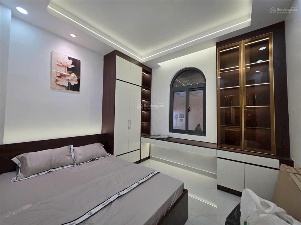 Bán nhà mới đẹp ở ngay góc 2 mặt tiền phú thuận quận 7 hẻm 749 huỳnh tấn phát, gần đi