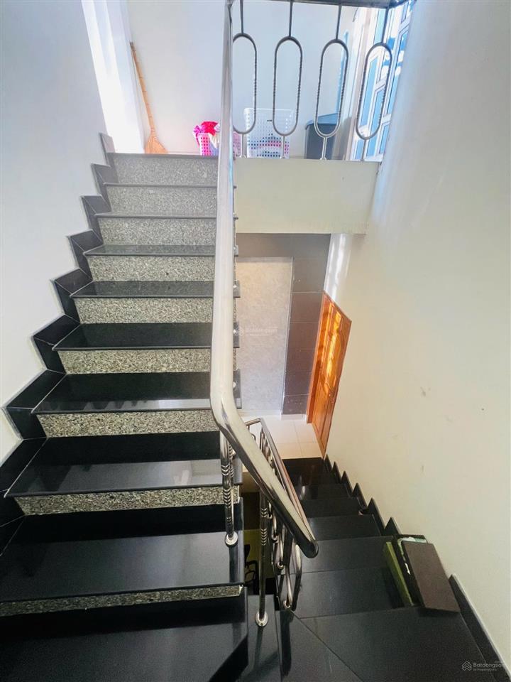Bán nhà 4 tầng mặt tiền hẻm 1283 thông qua 1247 đường huỳnh tấn phát quận 7 giá tốt 6,5 tỷ tl