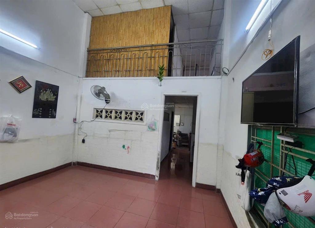 Bán nhà hẻm 270 huỳnh tấn phát quận 7 giá chỉ 4,9 tỷ tl