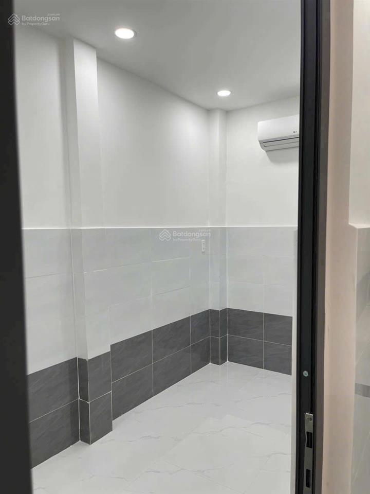 Bán nhà hẻm xe hơi mặt tiền kinh doanh mb gần siêu thị go nguyễn thị thập  quận 7  chỉ 2,39 tỷ tl