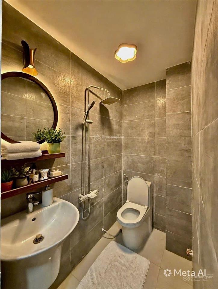 Bán nhà mới full nội thất như hình ~ gần mặt tiền đường 15b ~ gần chợ phước long giá chỉ 5,3 tỷ tl