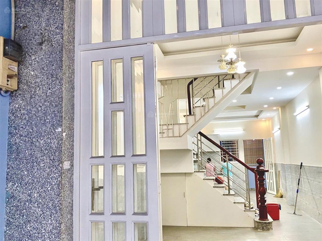 Nhà q1 ngay phố tây bùi viện hẻm kinh doanh giá giảm sâu chỉ 10,5 tỷ hẻm thông 353 phạm ngũ lão