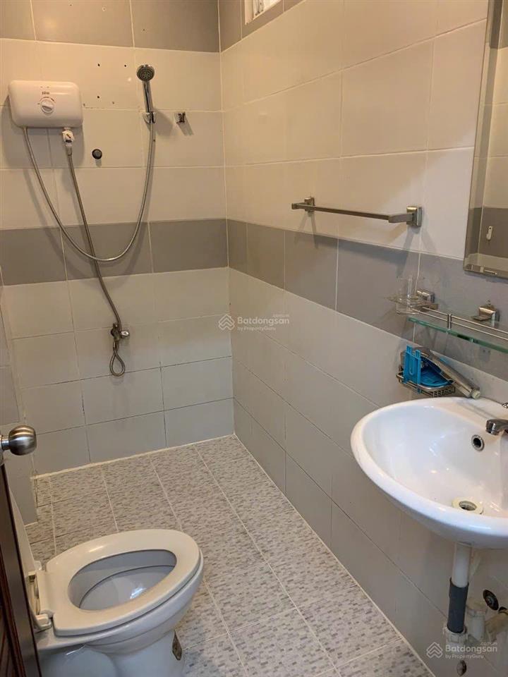 Nhà q1 ngay phố tây bùi viện hẻm kinh doanh giá giảm sâu chỉ 10,5 tỷ hẻm thông 353 phạm ngũ lão
