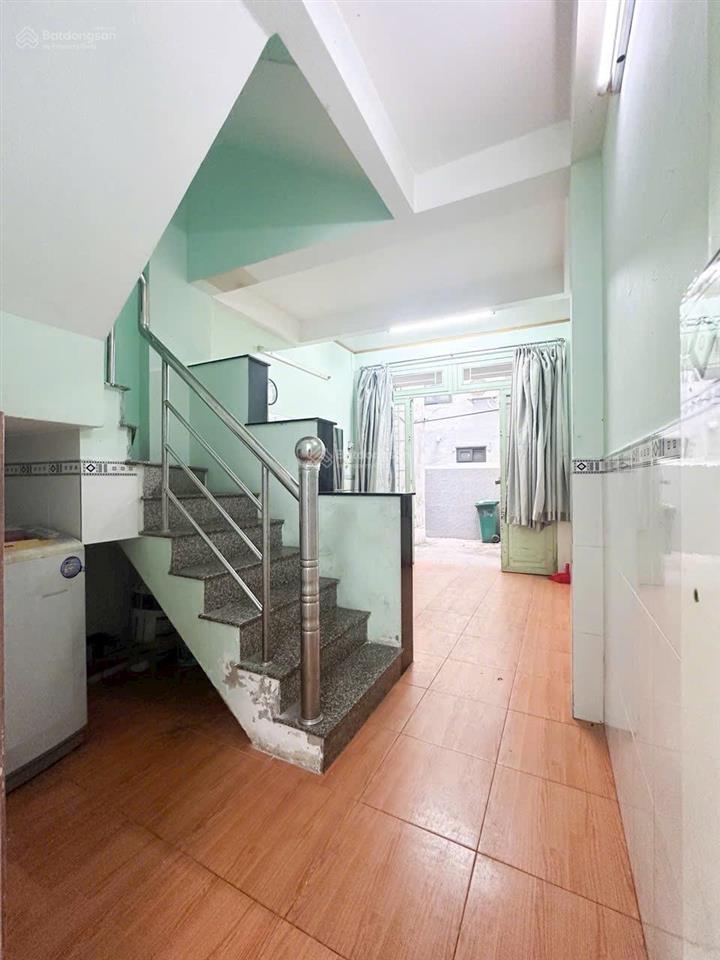 Bán nhà sổ hồng riêng 1 trệt, 2lầu hẻm 118 bùi văn ba quận 7 giá 3,59 tỷ, kế khu chế xuất tân thuận