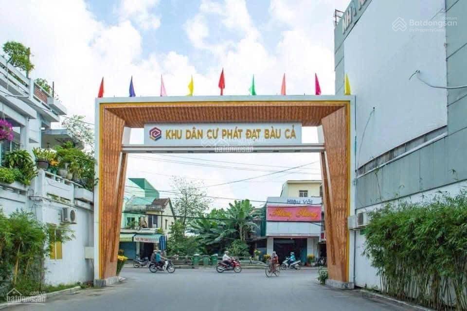 Bán vị trí kinh doanh tốt 3 mặt tiền