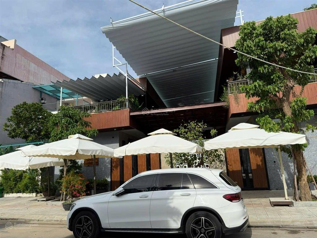 Bán lô góc đường trần văn thành 450m2 xây cao tầng, gần biển, cách furama resort 300m