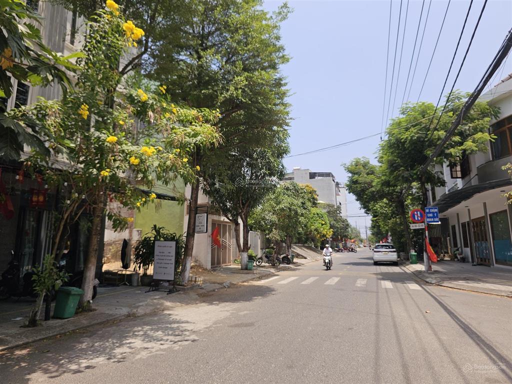 Bán đất đường hoài thanh dt 215m2 ngang 10,3m gần dự án tổ hợp khán đài pháo hoa cách sông hàn 300m