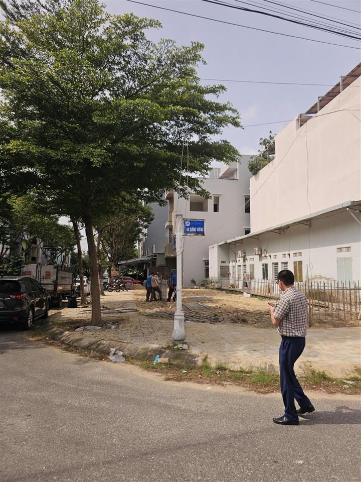 Bán lô góc đường an dương vương + lê văn hưu  kdc nam cầu trần thị lý