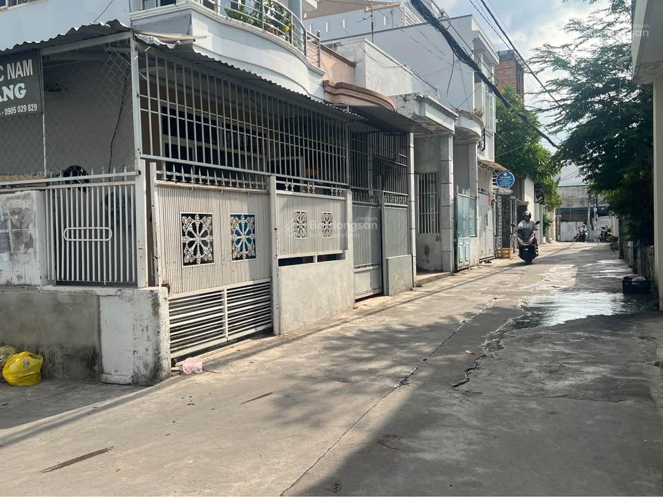 Bán nhà gần biển, hẻm ô tô nguyễn biểu nối dài với đường phạm ngọc thạch, nha trang