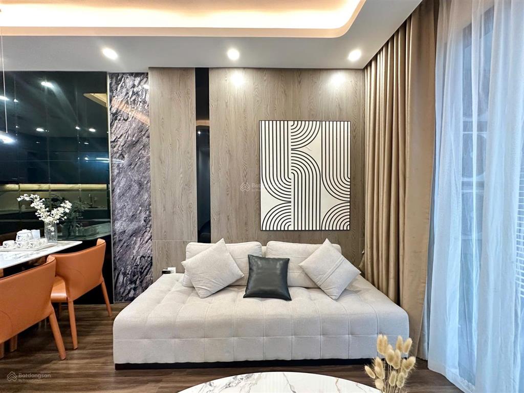 Cho thuê căn 2 ngủ chung cư hoàng huy commerce giá 9 triệu/tháng