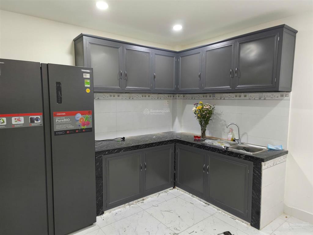 Cho thuê nhà 100m2 hẻm xe hơi lê đình cẩn, tân tạo, quận bình tân, 7,5 triệu/tháng