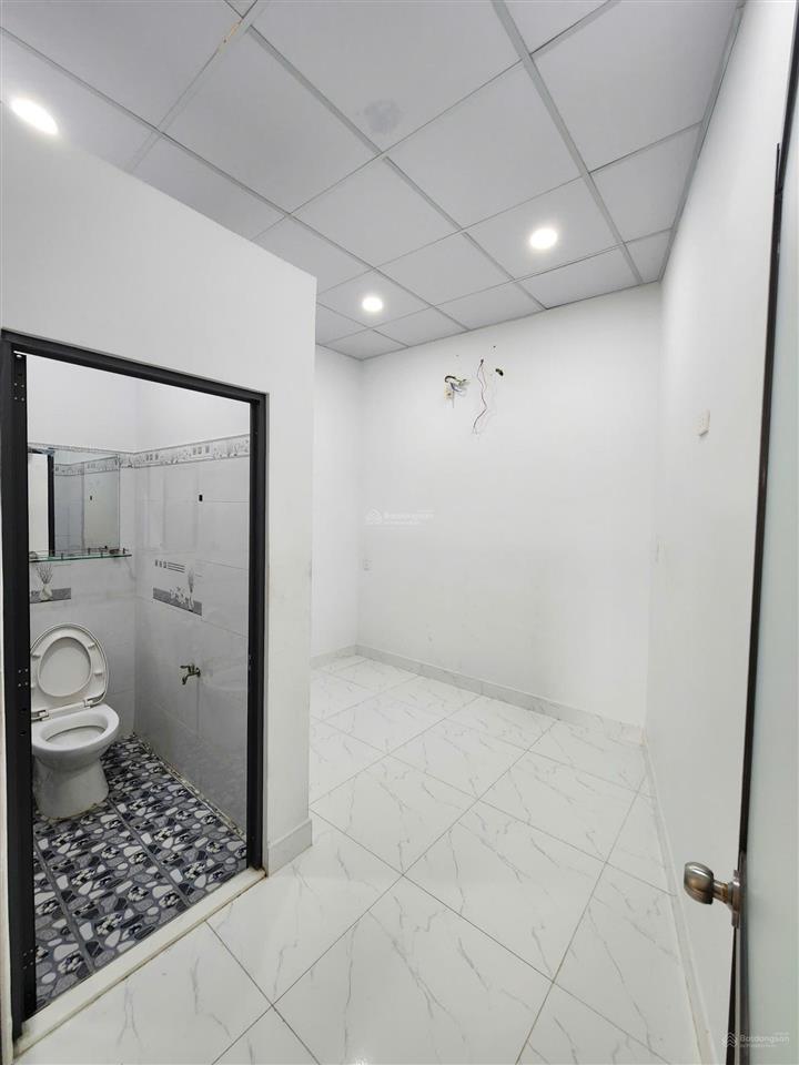 Cho thuê nhà 100m2 hẻm xe hơi lê đình cẩn, tân tạo, quận bình tân, 7,5 triệu/tháng
