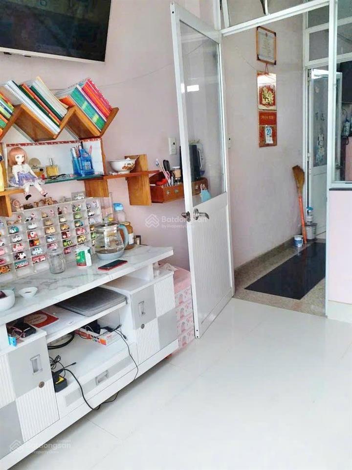 Cho thuê nhà nguyên căn đường tân hóa, phường phú lâm, quận 6 (phường 14 cũ)
