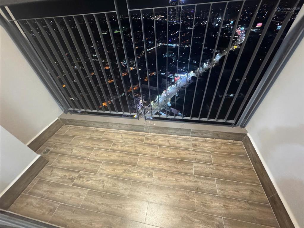 Bán căn hộ opal skyline 63m 2pn 2wc view hồ bơi