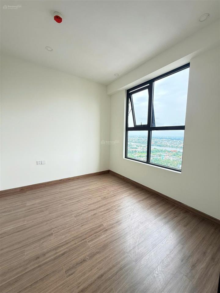 Cho thuê căn hộ 2 phòng ngủ a&t sky garden mới tinh giá 6.5tr