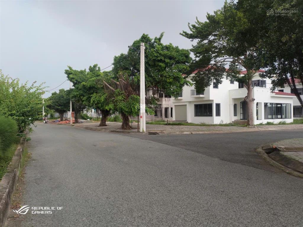 Bán lô nhà phố mặt tiền đường lương văn nho khu la maison cần giờ. 110m2 giá 6.5tỷ đất