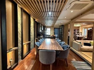Bán căn hộ cảnh viên 2 nội thất thiết kế lung linh, 118m2