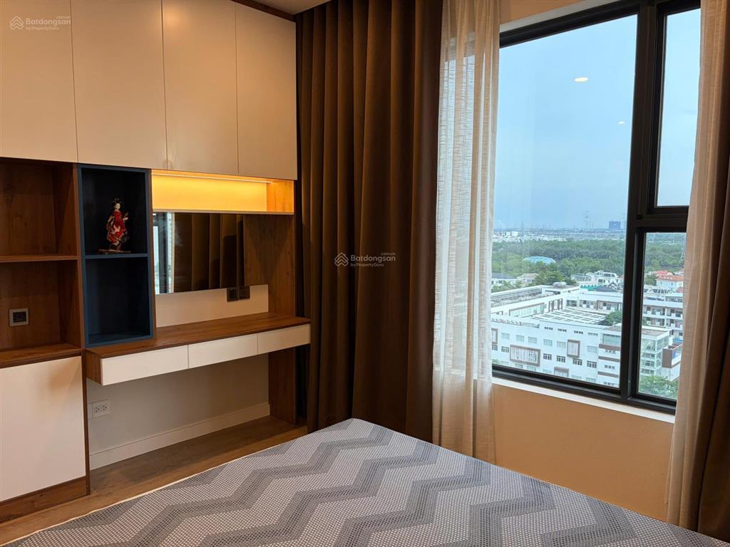 Bán căn hộ lầu cao, view hoàng hôn tuyệt đẹp tại hưng phúc premier