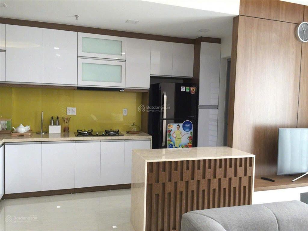 Cho thuê căn hộ green valley, lầu cao, 2pn, 2wc, nội thất đầy đủ.