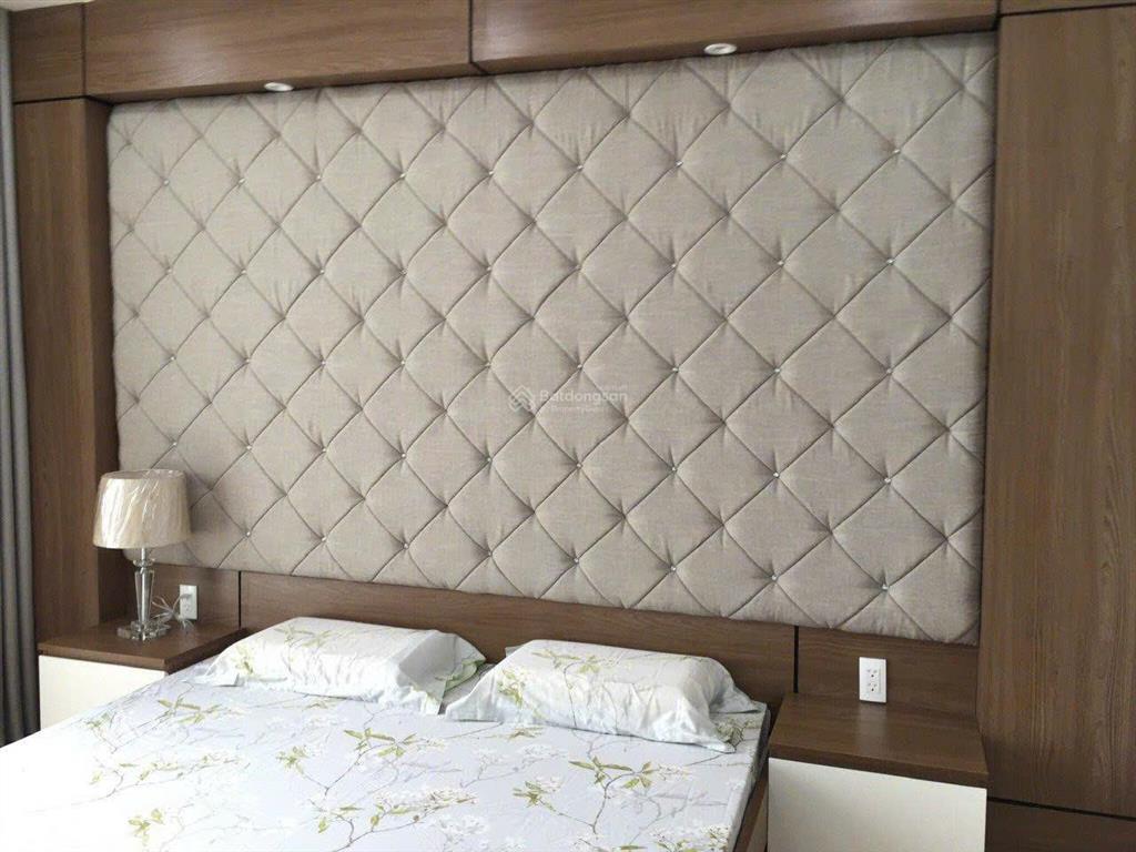 Cho thuê căn hộ green valley, lầu cao, 2pn, 2wc, nội thất đầy đủ.