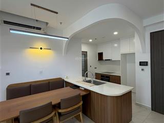 Cho thuê căn góc tại midtown the signature, 99m2, 3pn, 2wc, view đẹp