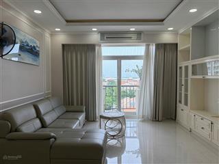 Cho thuê căn hộ cảnh viên 2, tầng cao, view biệt thự thoáng mát, 3pn, 2wc. giá thuê 1.200 usd
