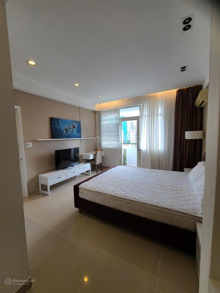 Cho thuê căn hộ cảnh viên 1, tầng cao, view công viên thoáng mát, 3pn, 2wc. giá thuê 27 triệu
