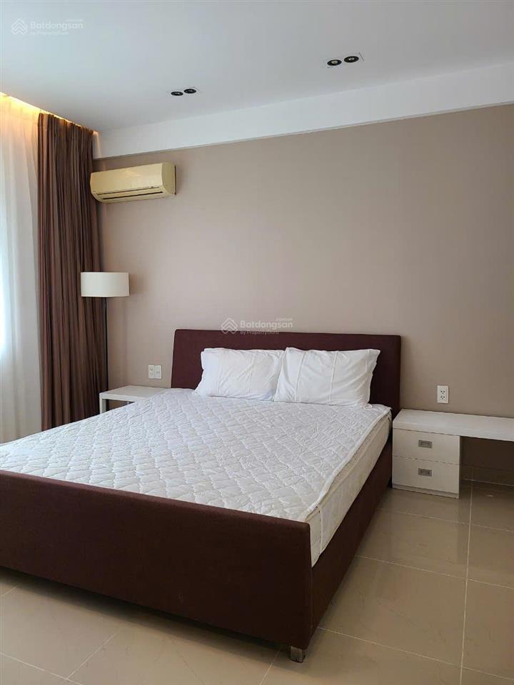Cho thuê căn hộ cảnh viên 1, tầng cao, view công viên thoáng mát, 3pn, 2wc. giá thuê 27 triệu