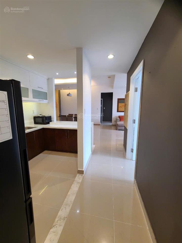 Cho thuê căn hộ cảnh viên 1, tầng cao, view công viên thoáng mát, 3pn, 2wc. giá thuê 27 triệu
