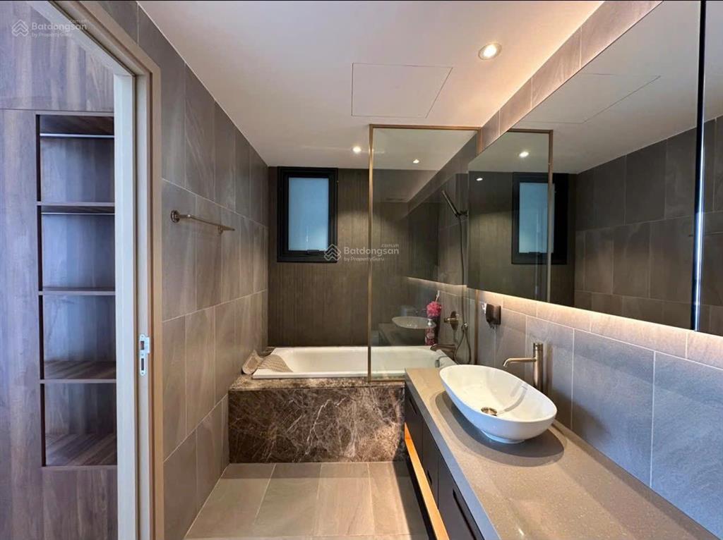 Cho thuê căn hộ cao cấp antonia, lầu cao, view biệt thự, 3pn, 2wc, 108m². giá thuê 45tr/tháng