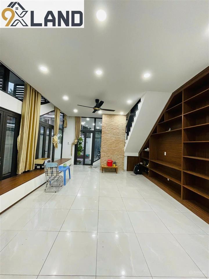 Cần bán nhanh biệt thự đẹp góc 2mt linh chiểu thủ đức  13,2 tỷ biệt thự rộng  sang trọng