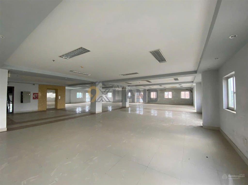 Hàng sưu tầm 1613.9m² tiện xây building hoặc làm showroom tuyệt đẹp  250 tỷ! độc tôn vị trí