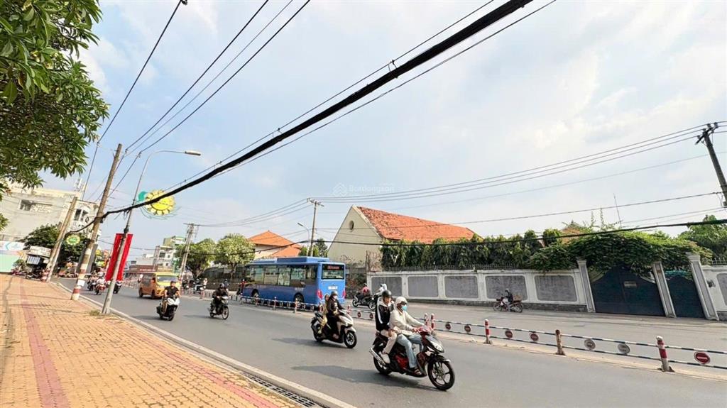 Quỹ đất mặt tiền siêu vip hiếm có bán  bậc nhất thủ đức dòng tiền khủng dt 951.9m2 ngang 24.1m2