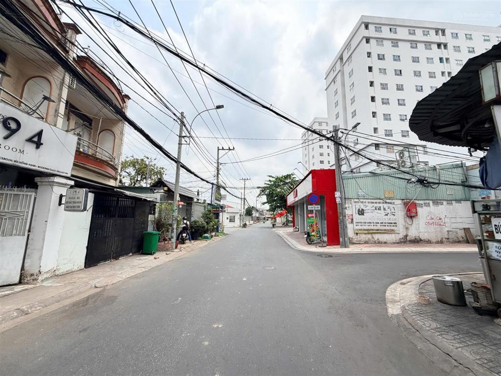 Định cư bán gấp đất có nhà,nhà xưởng dt 5.564m2 ngang 100m. còn tl mạnh.ngay khu đô thị trường thọ