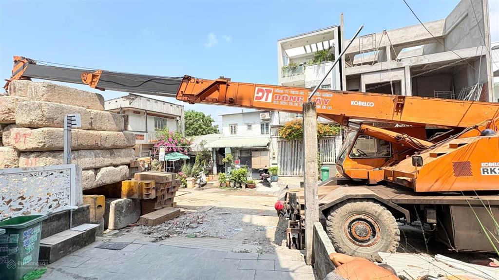 Chuẩn bị đổ nhựa  đường rộng  đất 7,56x27m  12,5 tỷ  trung tâm thủ đức  nhanh tay đầu tư