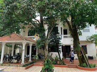 Biệt thự cực rộng 72 tỉ yên bình giữa lòng thành phố 716m2 tiện cải tạo . hiếm bán khu vip